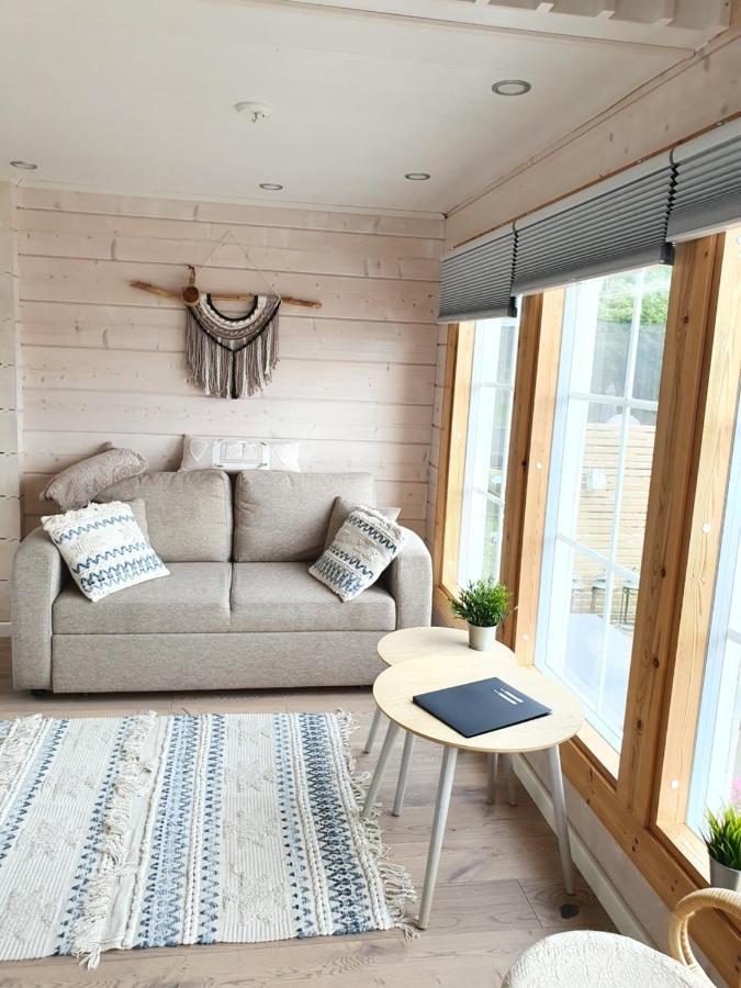 Stunning Log Cabin 45M2 On The Shore Of Kallavesi. Kuopio Ngoại thất bức ảnh