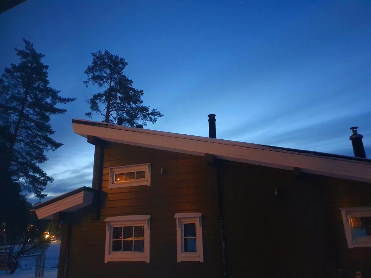 Stunning Log Cabin 45M2 On The Shore Of Kallavesi. Kuopio Ngoại thất bức ảnh